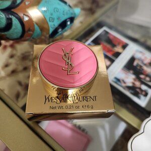 Yves Saint Laurent -Make Me Blush 24H Buildable Blurring Powder Blush